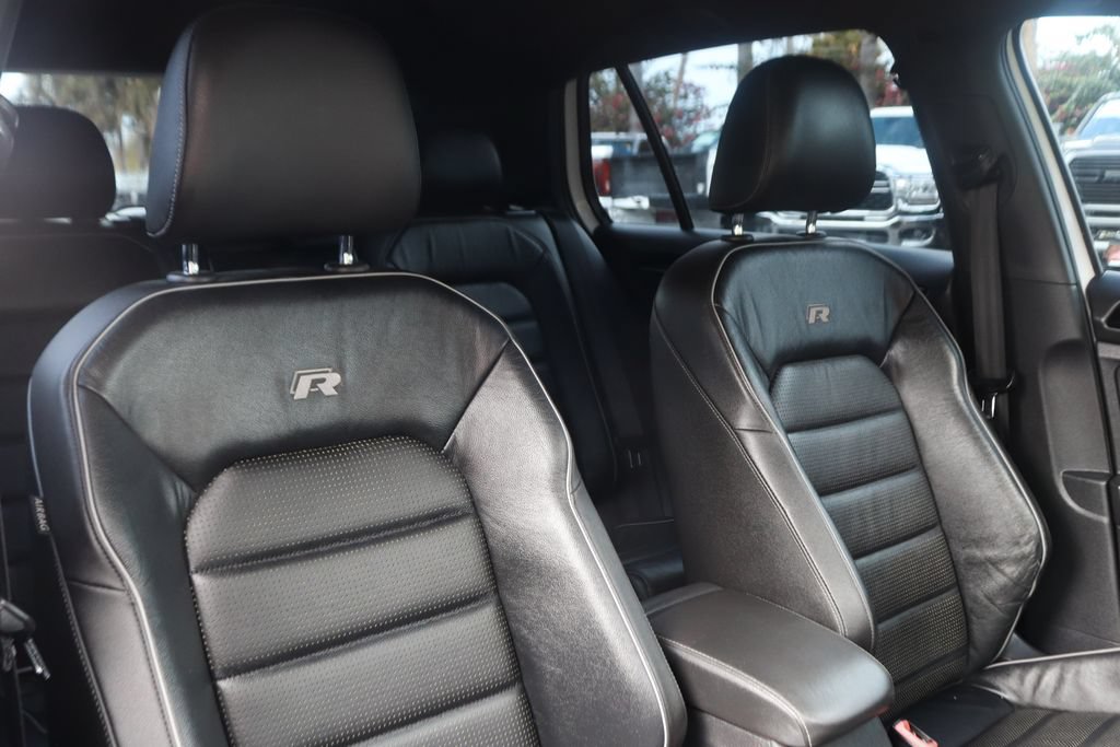 Used 2018 Volkswagen Golf R 4-Door AWD/4WD image 40