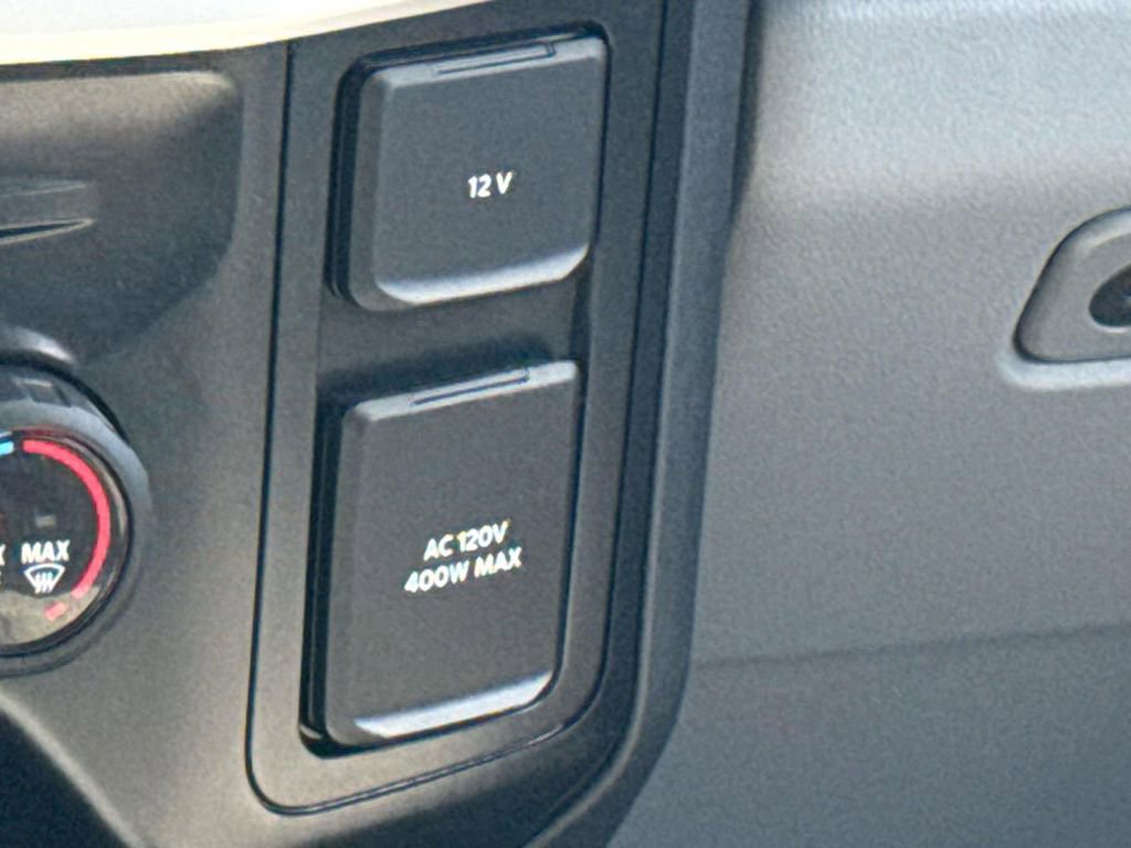 Certified 2024 Ford F250 XLT AWD/4WD image 19
