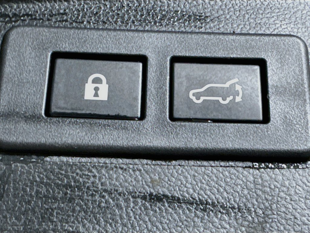 Used 2020 Subaru Outback Limited w/ Popular Package #2 AWD/4WD image 33