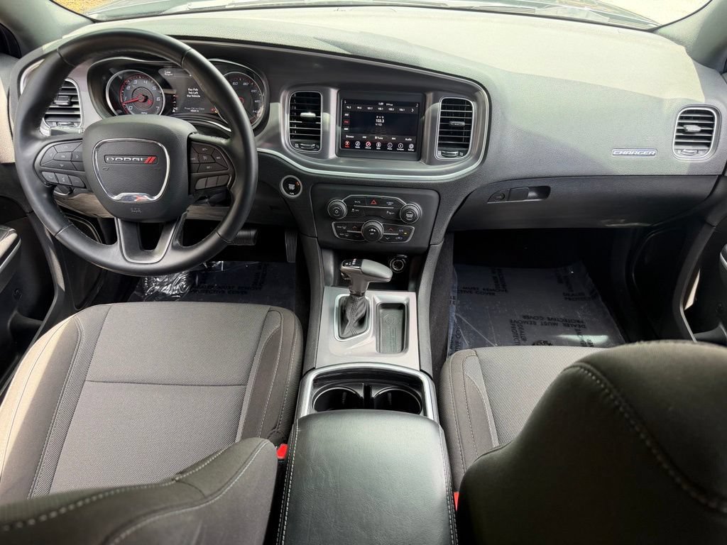 Used 2019 Dodge Charger SXT RWD image 36