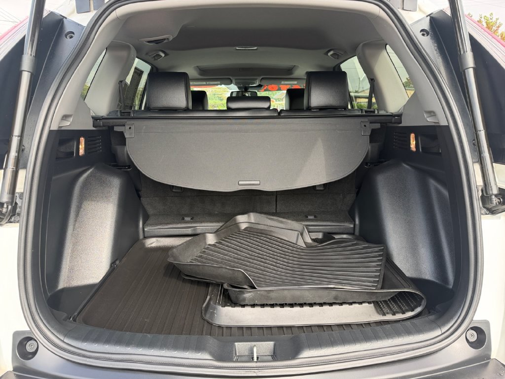 Used 2017 Honda CR-V EX-L image 15