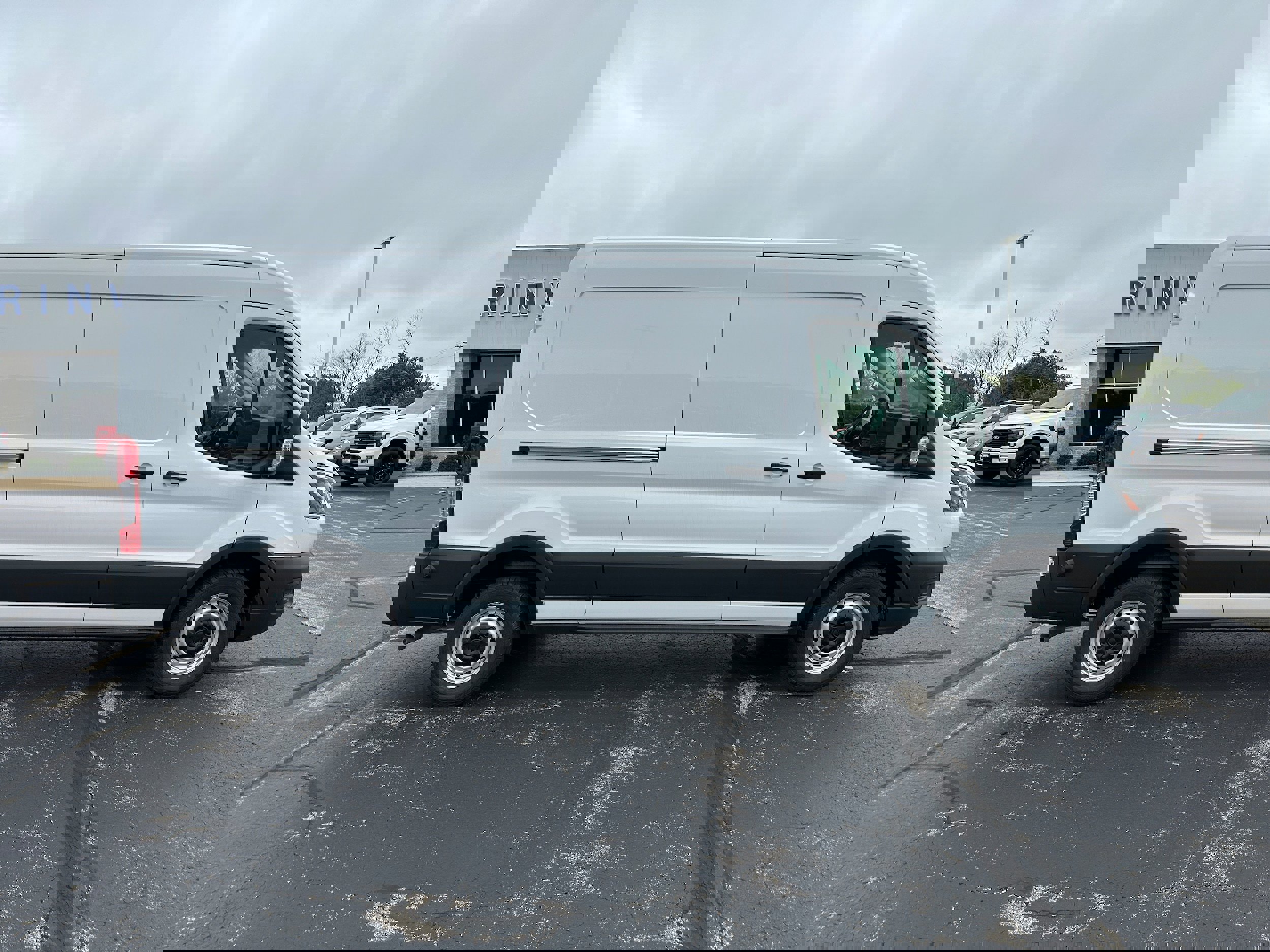 New 2025 Ford Transit 250 148 Medium Roof w/ Load Area Protection Package image 5