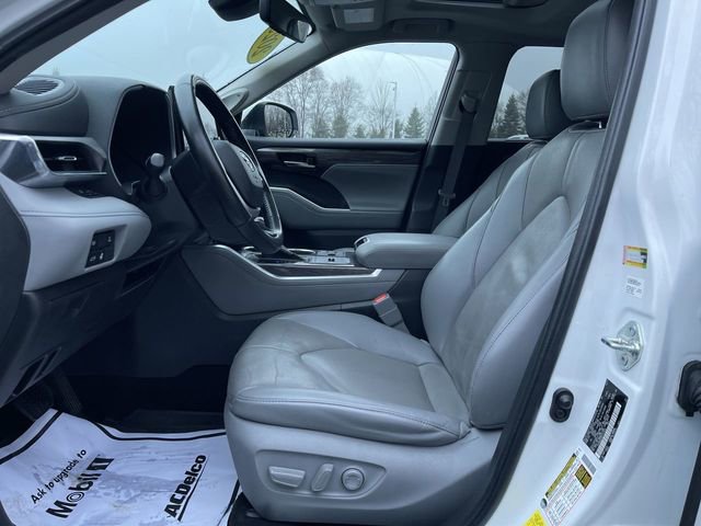 Used 2023 Toyota Highlander Limited AWD/4WD image 20