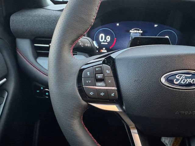 New 2026 Ford Explorer ST-Line w/ ST-Line Street Pack image 24