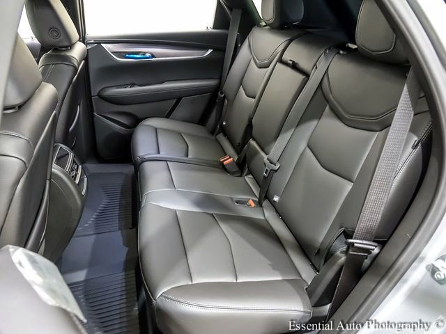 New 2026 Cadillac XT5 Luxury w/ LPO, Floor Liner Package AWD/4WD image 10