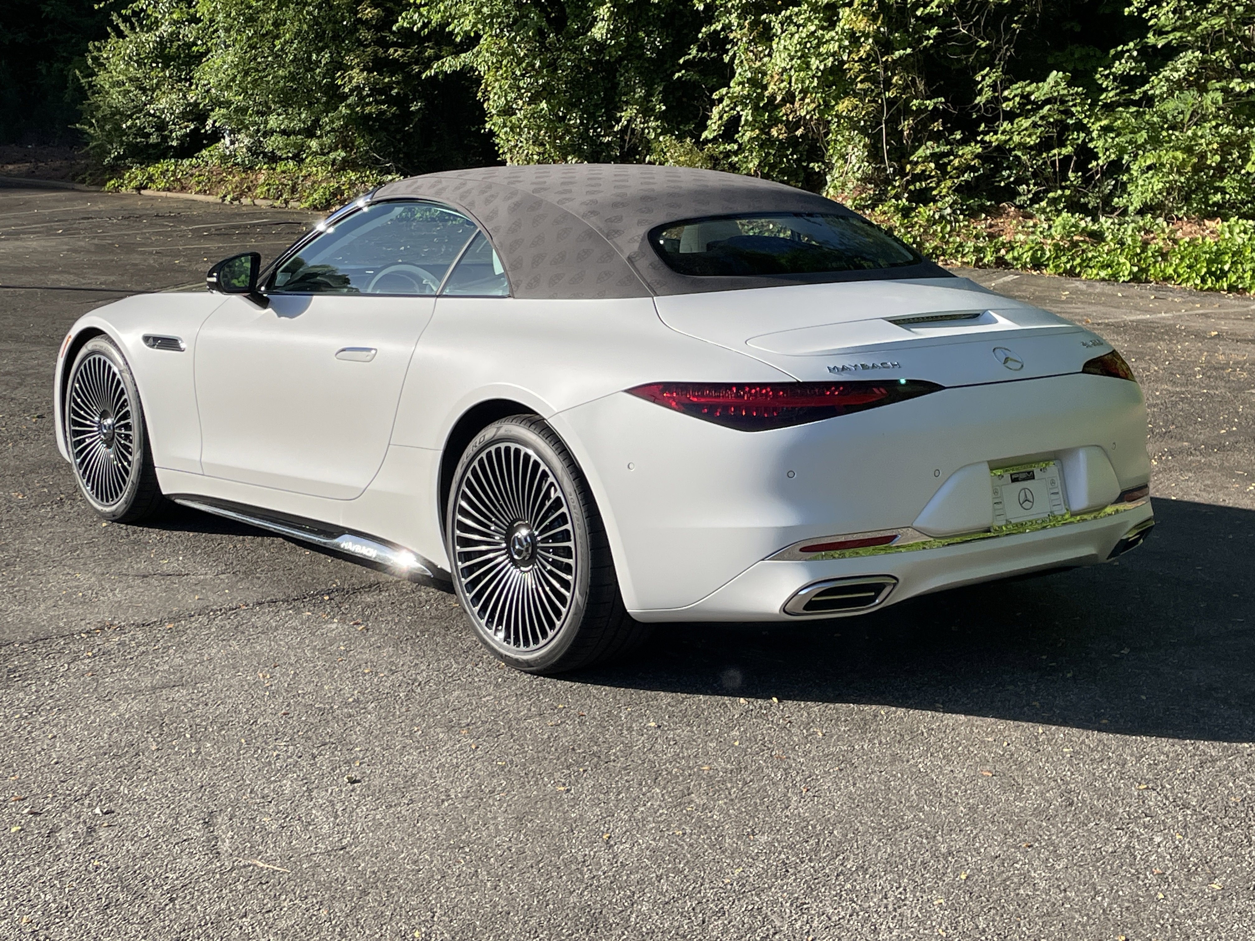 New 2026 Mercedes-Benz Maybach SL 680 image 24