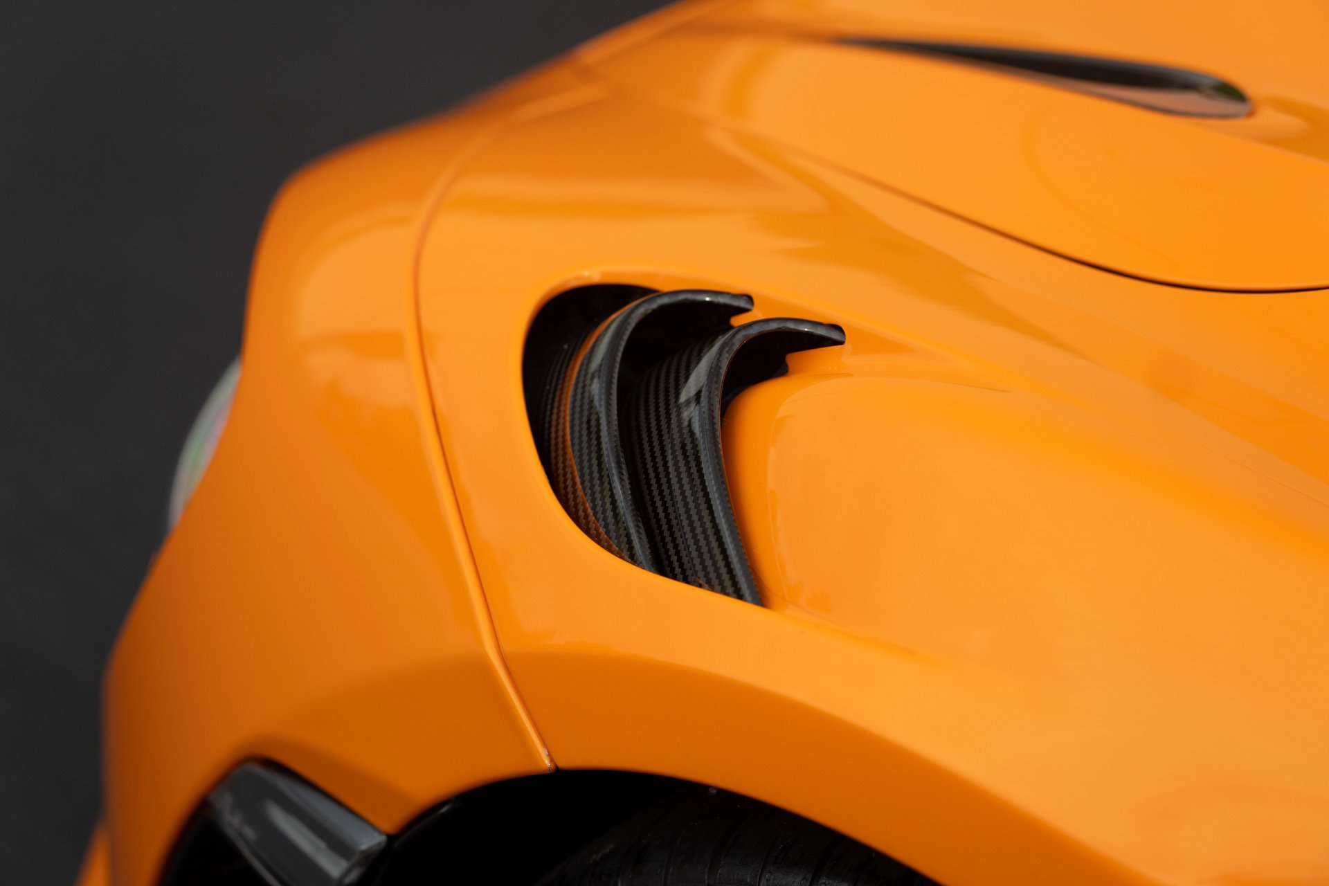 Used 2021 McLaren 765LT image 29