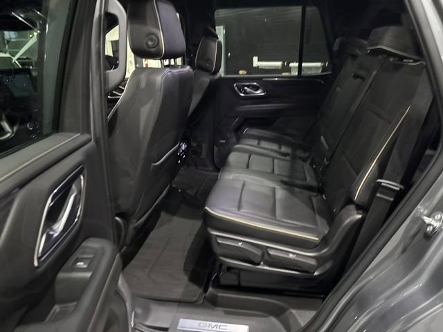 Used 2022 GMC Yukon SLT image 28