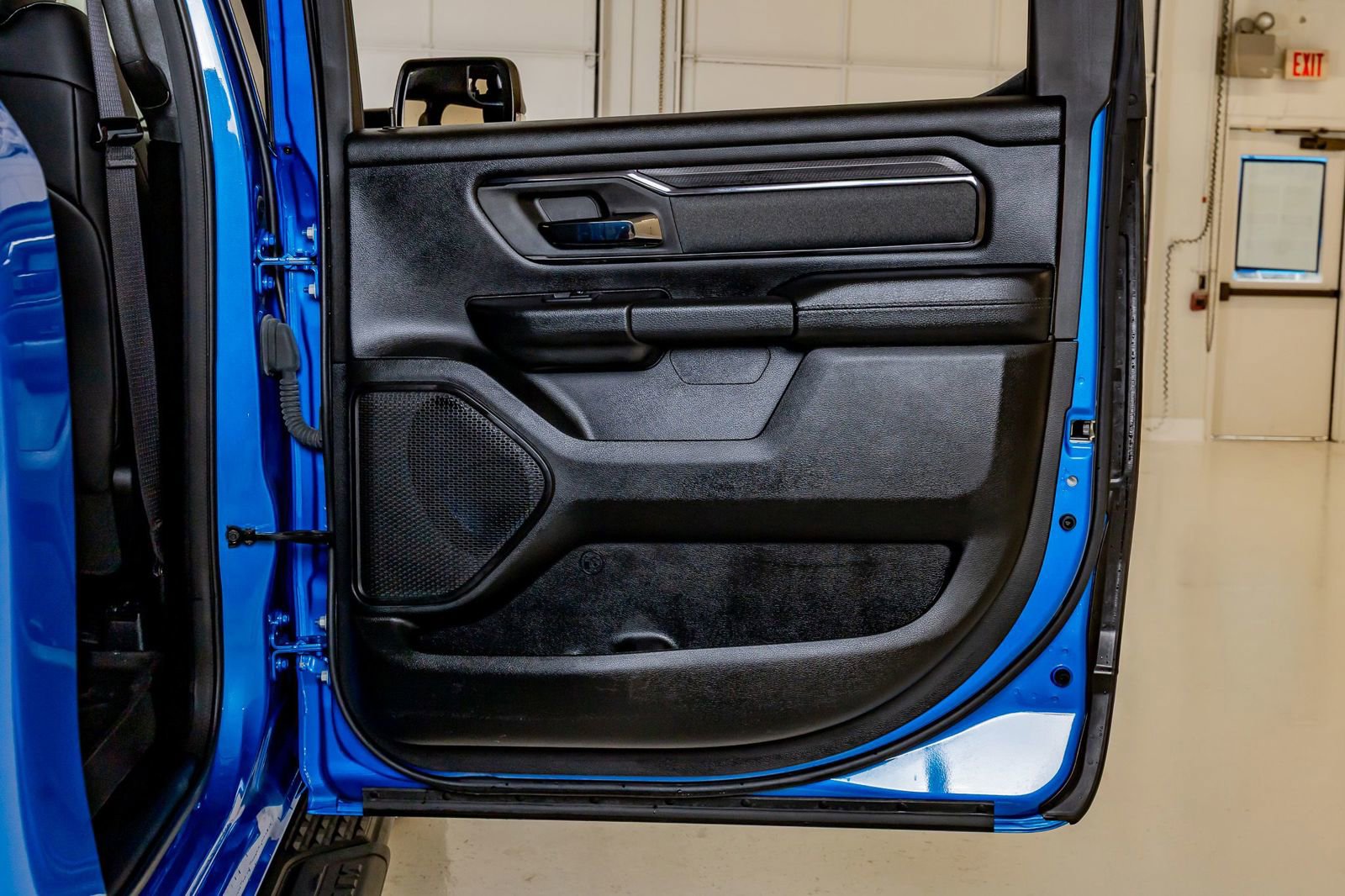 Used 2023 RAM 1500 Big Horn AWD/4WD image 39