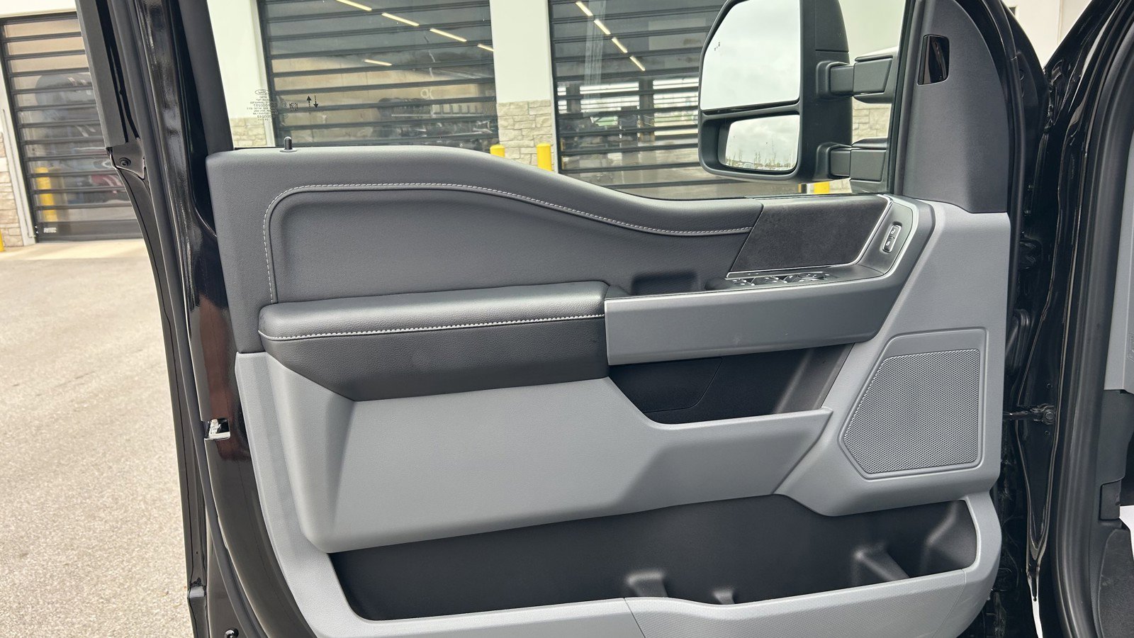 Used 2024 Ford F150 XLT w/ Equipment Group 302A MID image 10