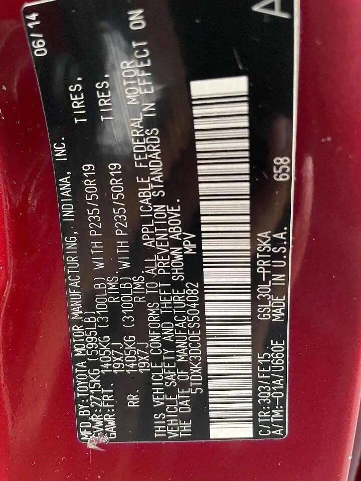 Used 2014 Toyota Sienna SE image 31