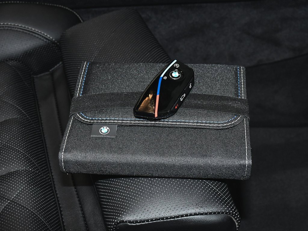 Used 2026 BMW X5 M60i image 76