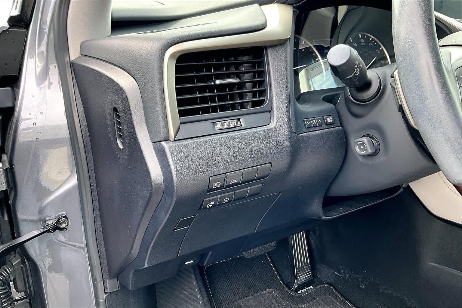 Used 2022 Lexus RX 350 FWD w/ Premium Package image 34