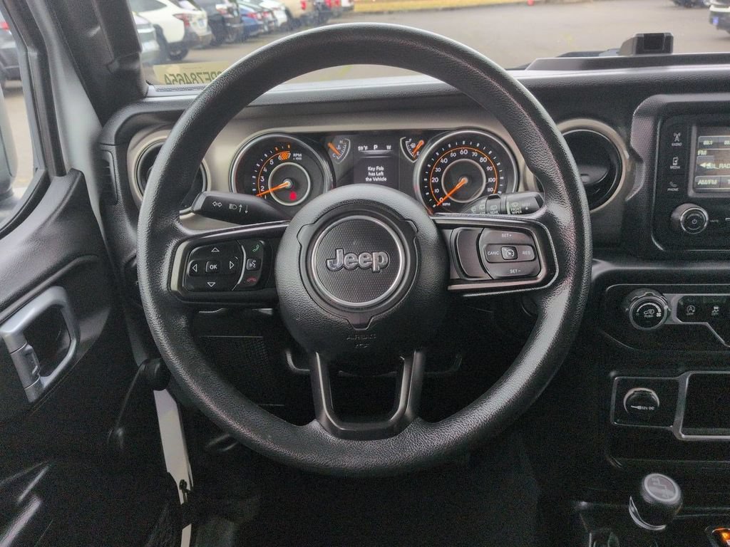 Used 2018 Jeep Wrangler Unlimited Sport AWD/4WD image 12