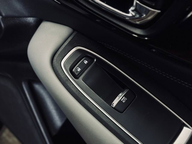 Used 2023 Subaru Outback Limited image 18