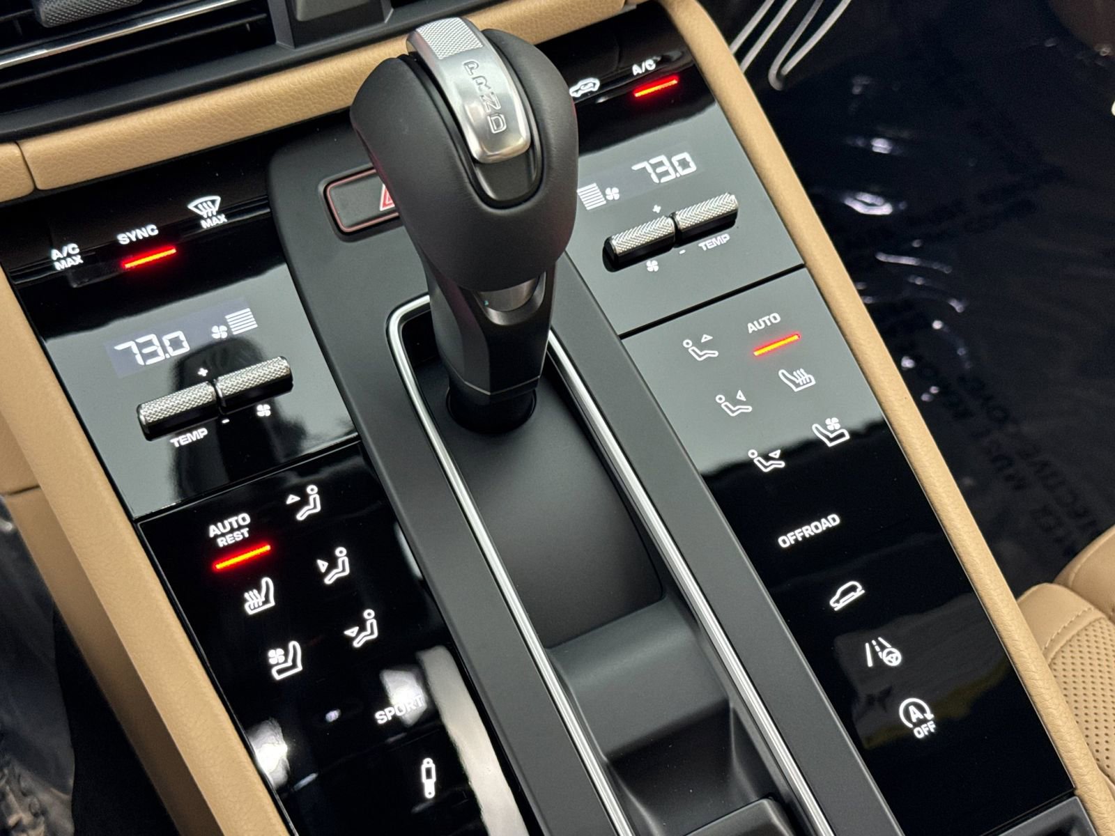 New 2026 Porsche Macan S AWD/4WD image 24