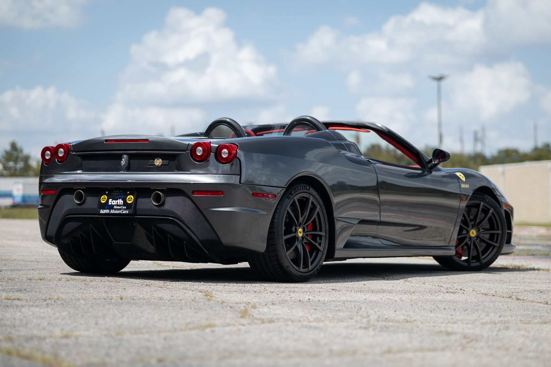 Used 2009 Ferrari F430 Scuderia RWD image 12
