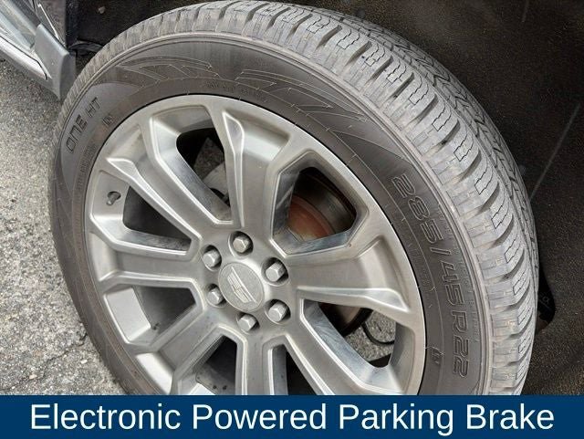 Used 2015 Cadillac Escalade ESV Premium AWD/4WD image 30