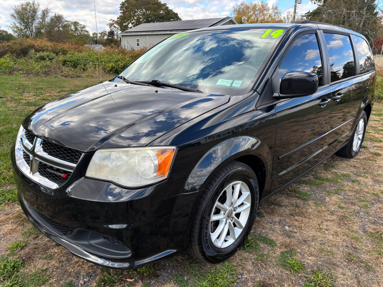 Used 2014 Dodge Grand Caravan SXT