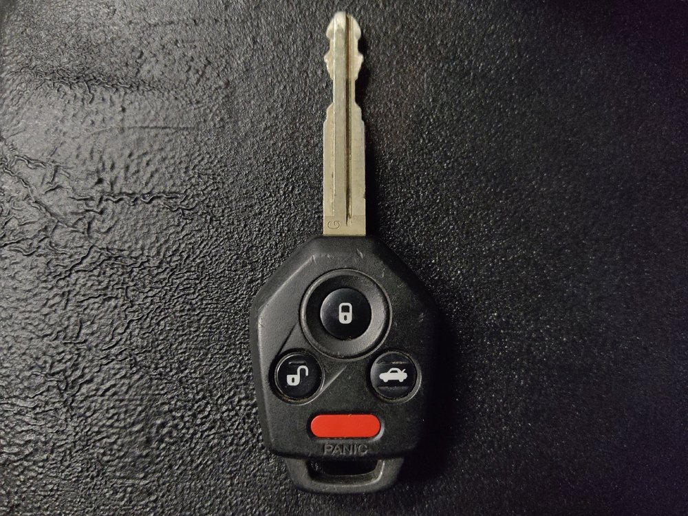 Used 2017 Subaru Crosstrek 2.0i Premium image 32