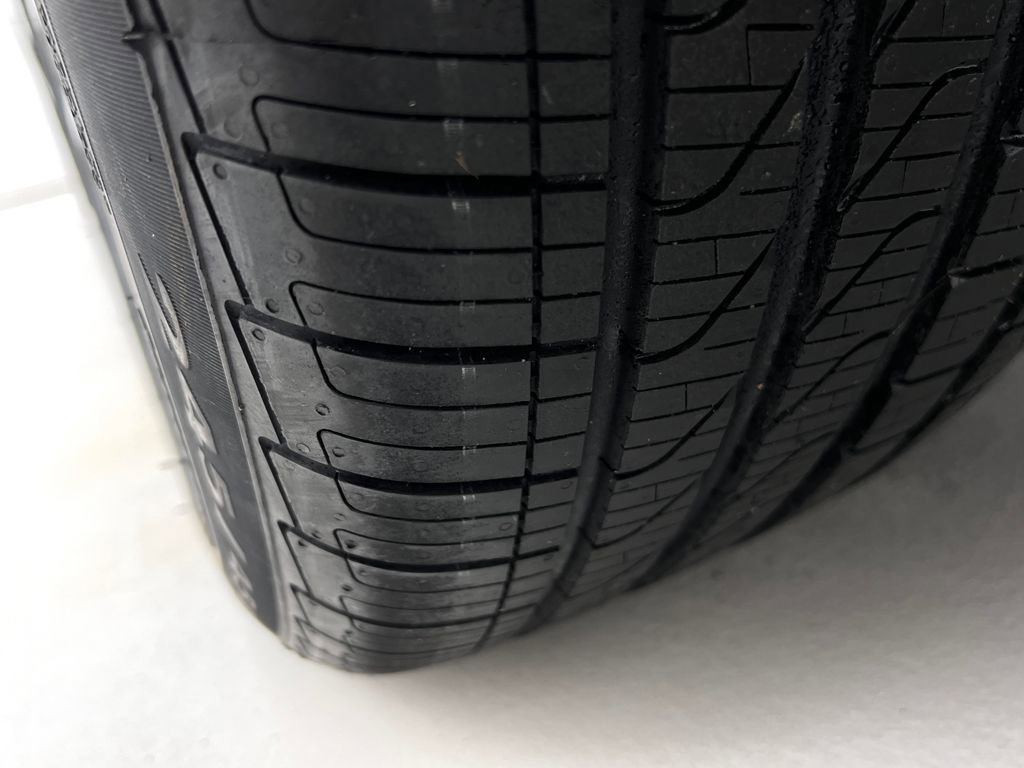 Certified 2022 BMW 740i xDrive w/ M Sport Package image 30