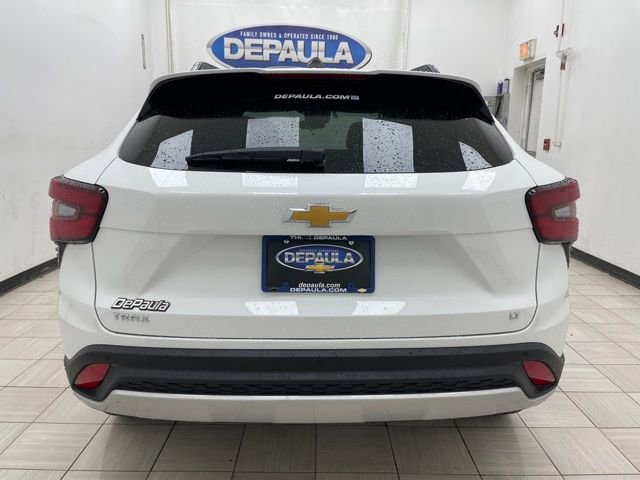 New 2026 Chevrolet Trax LT w/ Driver Confidence Package FWD image 19