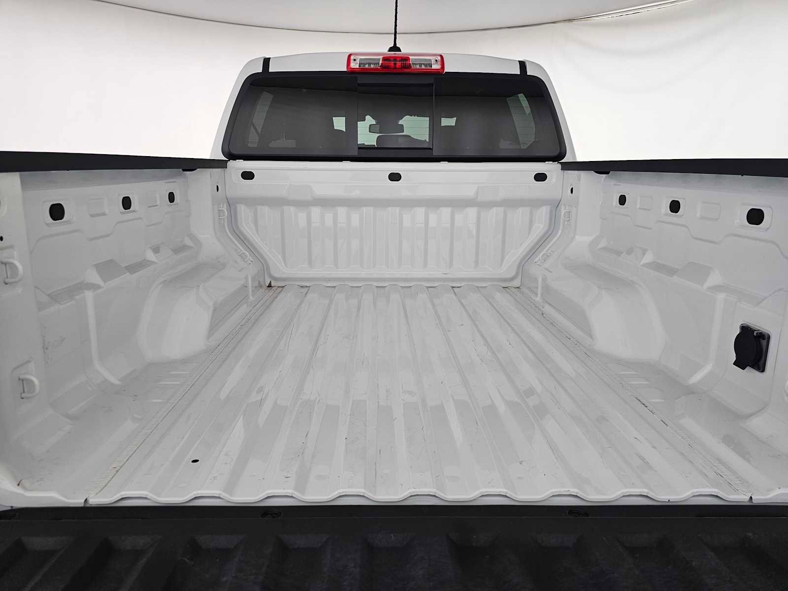 Used 2024 GMC Canyon Elevation w/ Convenience Package image 14