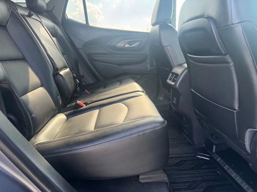 Used 2020 GMC Terrain SLT w/ Preferred Package AWD/4WD image 17