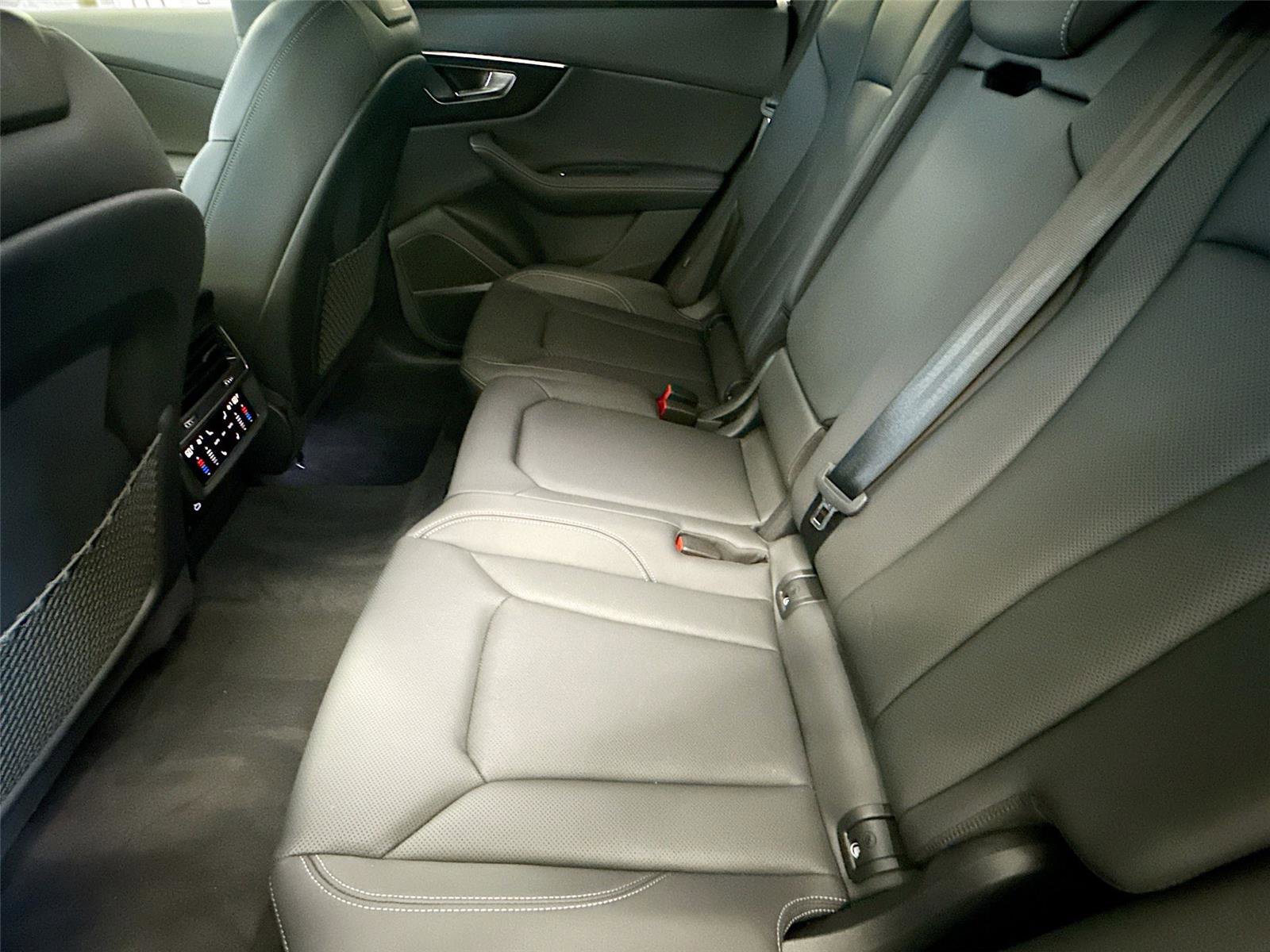 Certified 2025 Audi Q8 Premium Plus w/ Premium Plus Package image 23