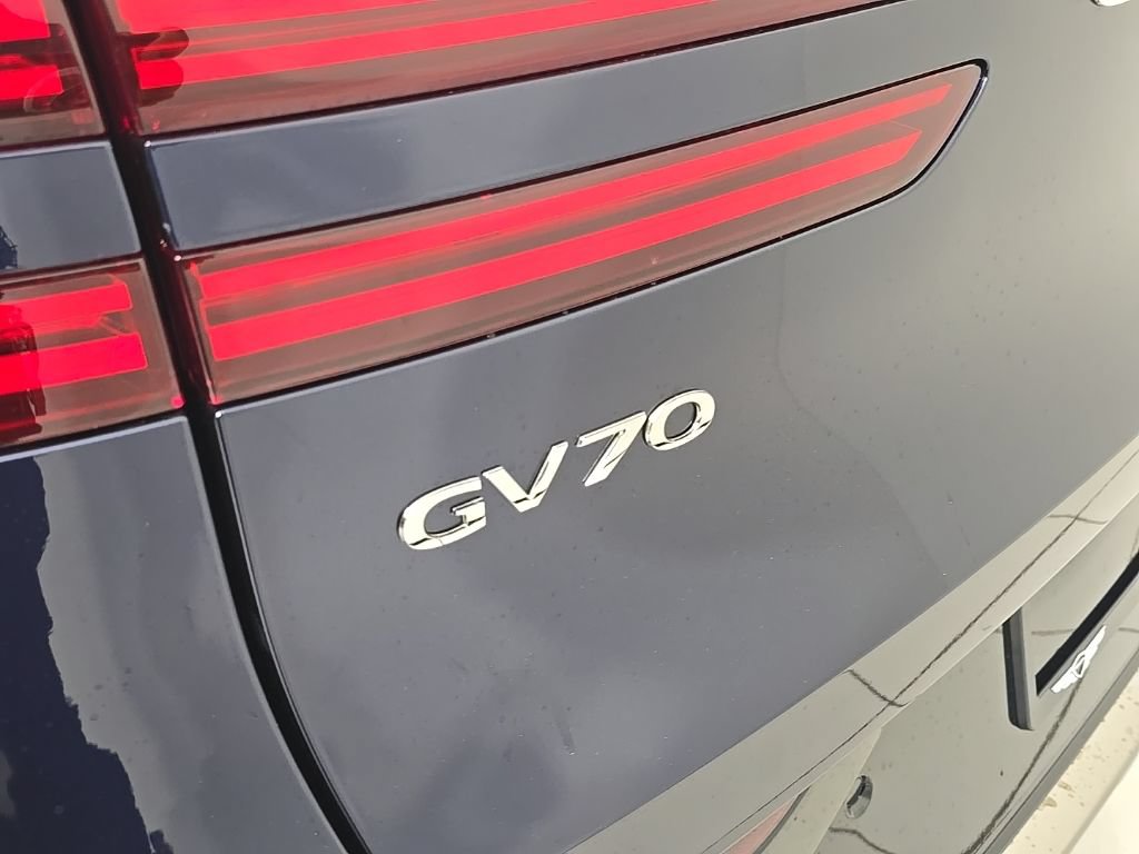 New 2026 Genesis GV70 2.5T Sport Prestige AWD/4WD image 10