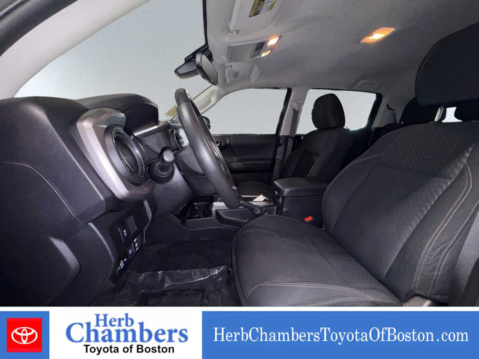 Used 2023 Toyota Tacoma 4x4 Double Cab w/ Trail Edition image 6