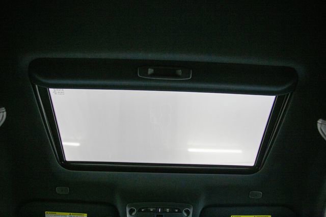 Used 2017 INFINITI Q60 Red Sport 400 image 52