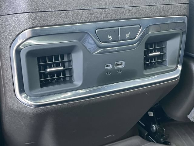Used 2025 GMC Sierra 1500 Denali AWD/4WD image 19