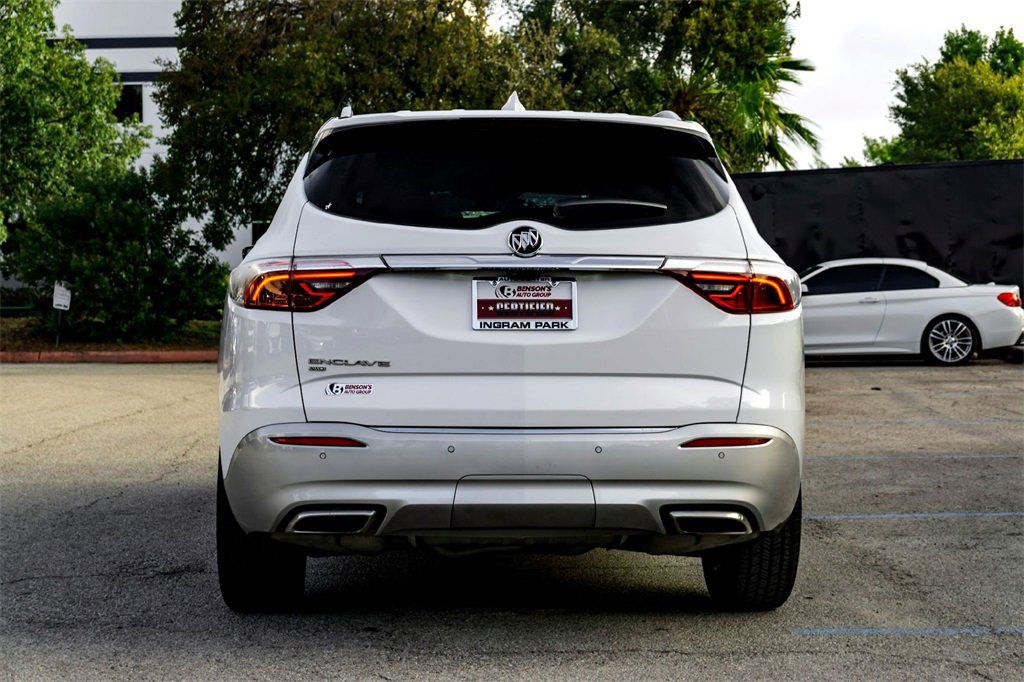 Used 2024 Buick Enclave Premium image 6