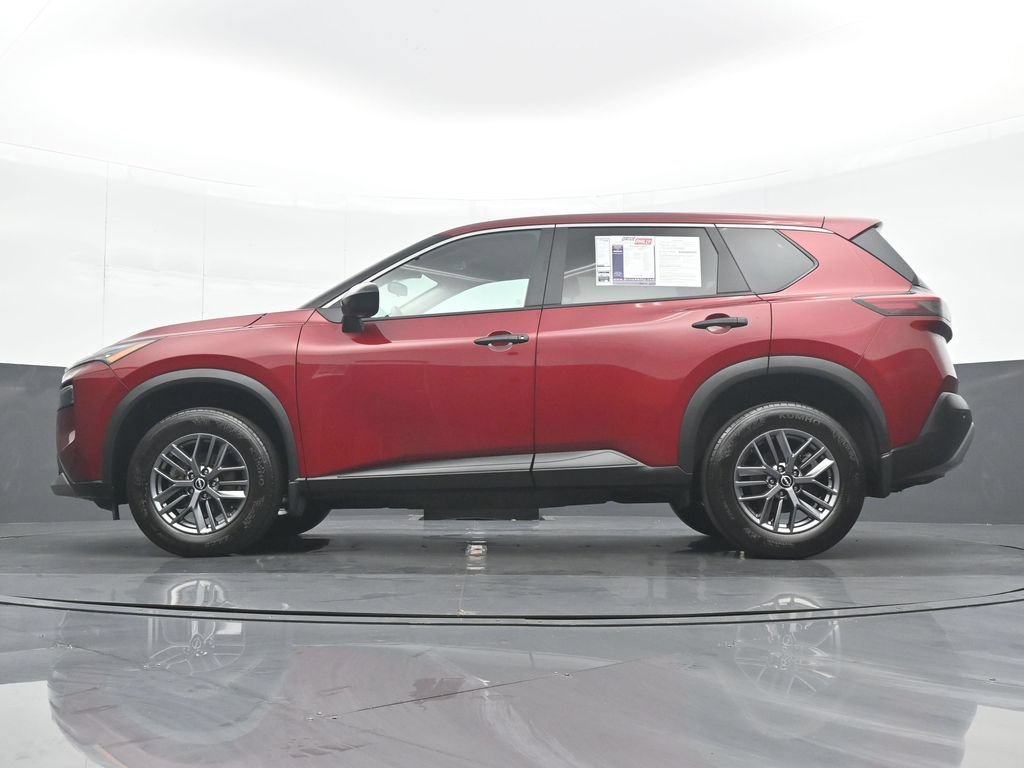 Used 2023 Nissan Rogue S AWD/4WD image 35