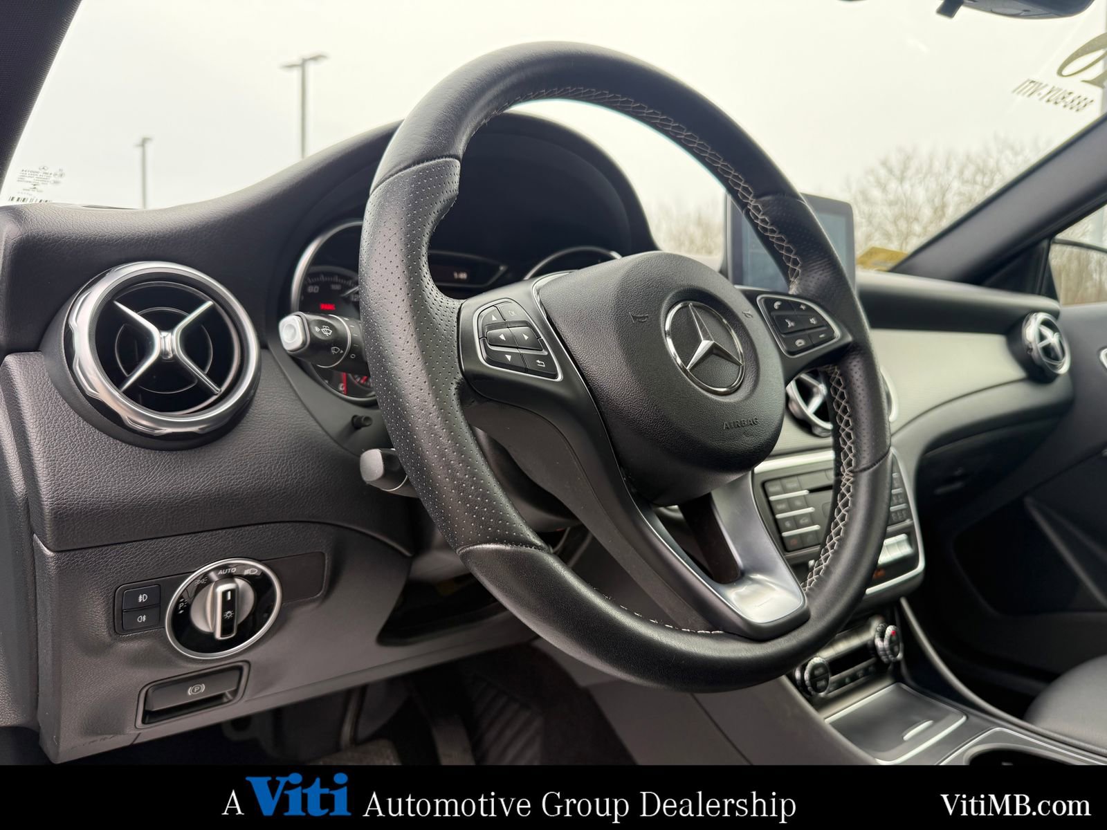 Used 2018 Mercedes-Benz GLA 250 4MATIC image 17