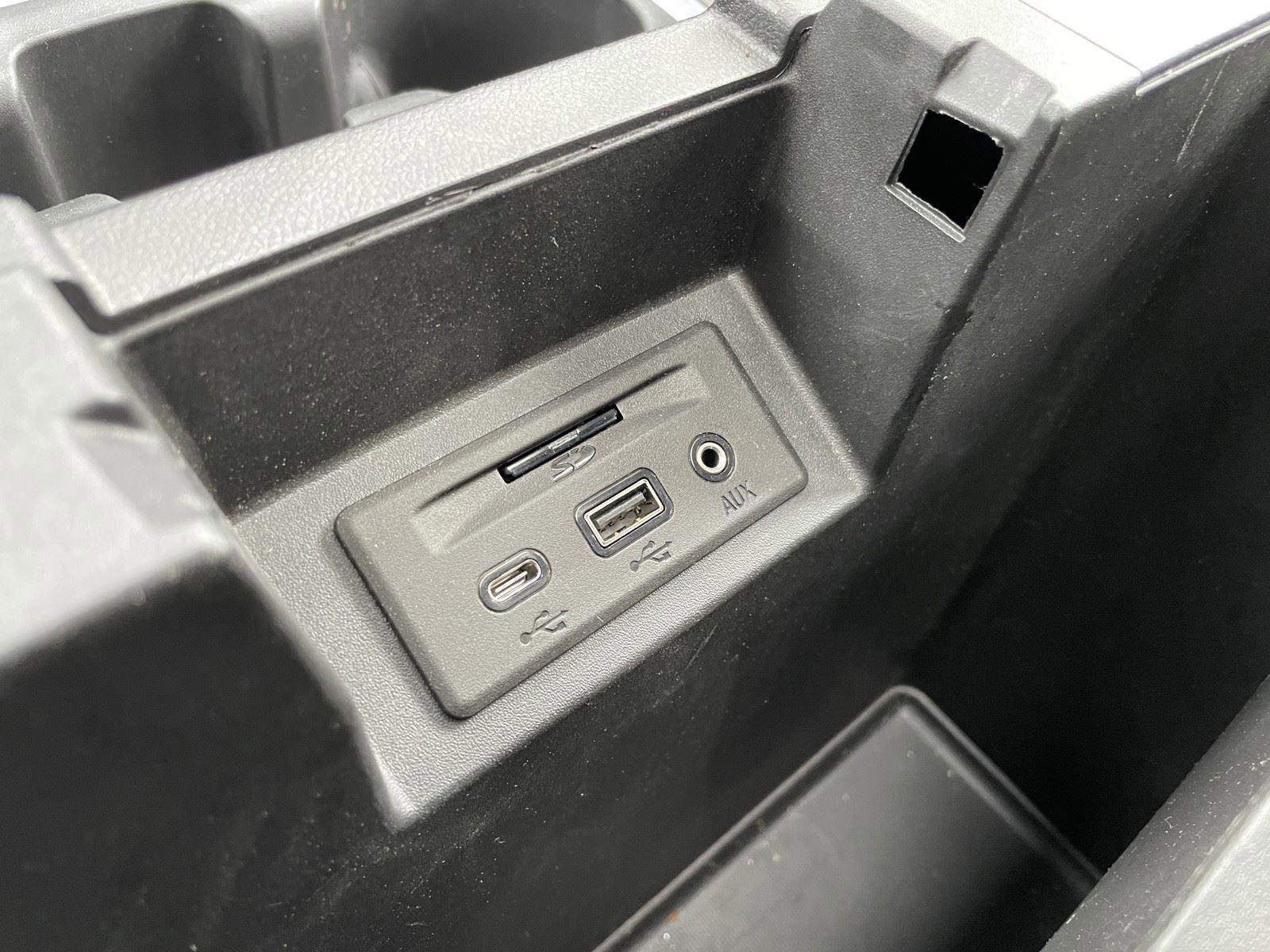 Used 2021 GMC Sierra 2500 Denali w/ Denali Ultimate Package image 29