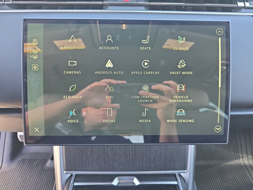 New 2027 Land Rover Range Rover SE AWD/4WD image 22