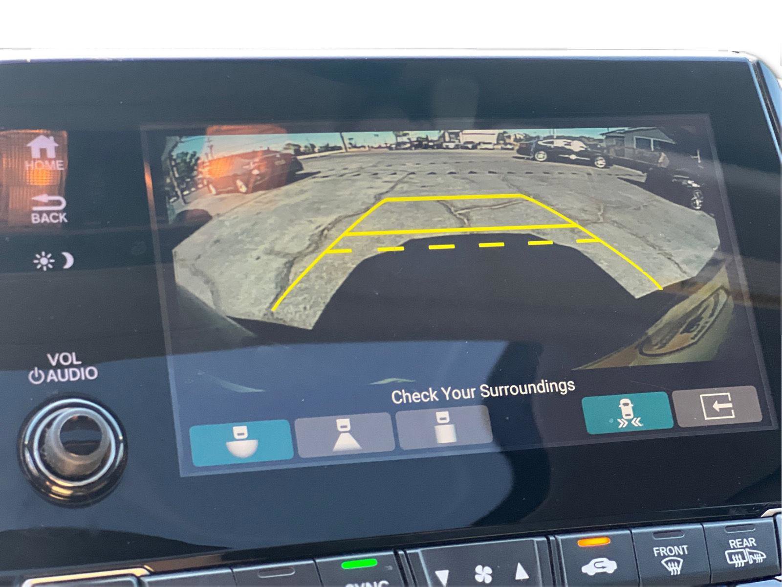 Used 2018 Honda Odyssey Elite image 16