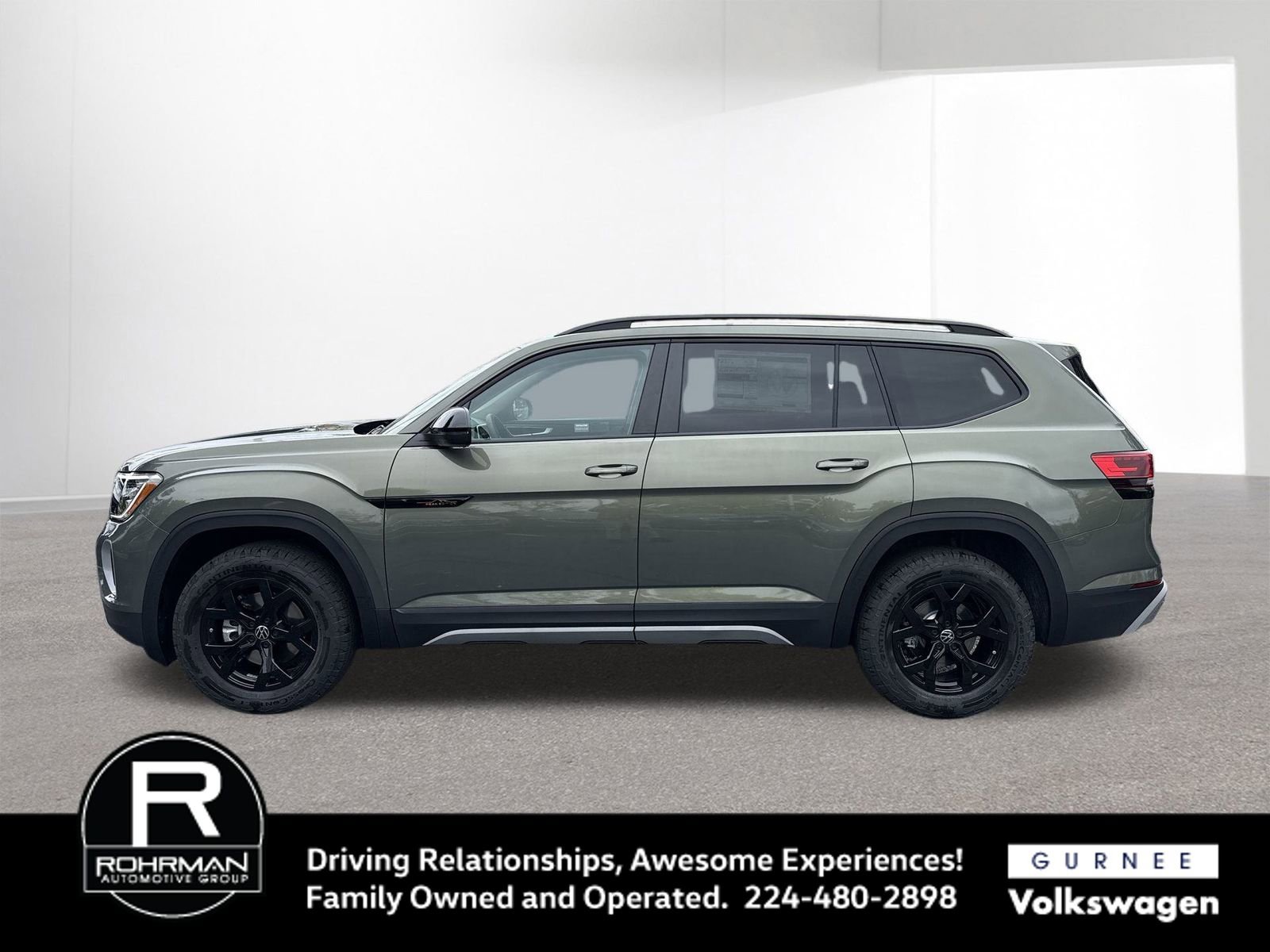 New 2026 Volkswagen Atlas Peak Edition image 5