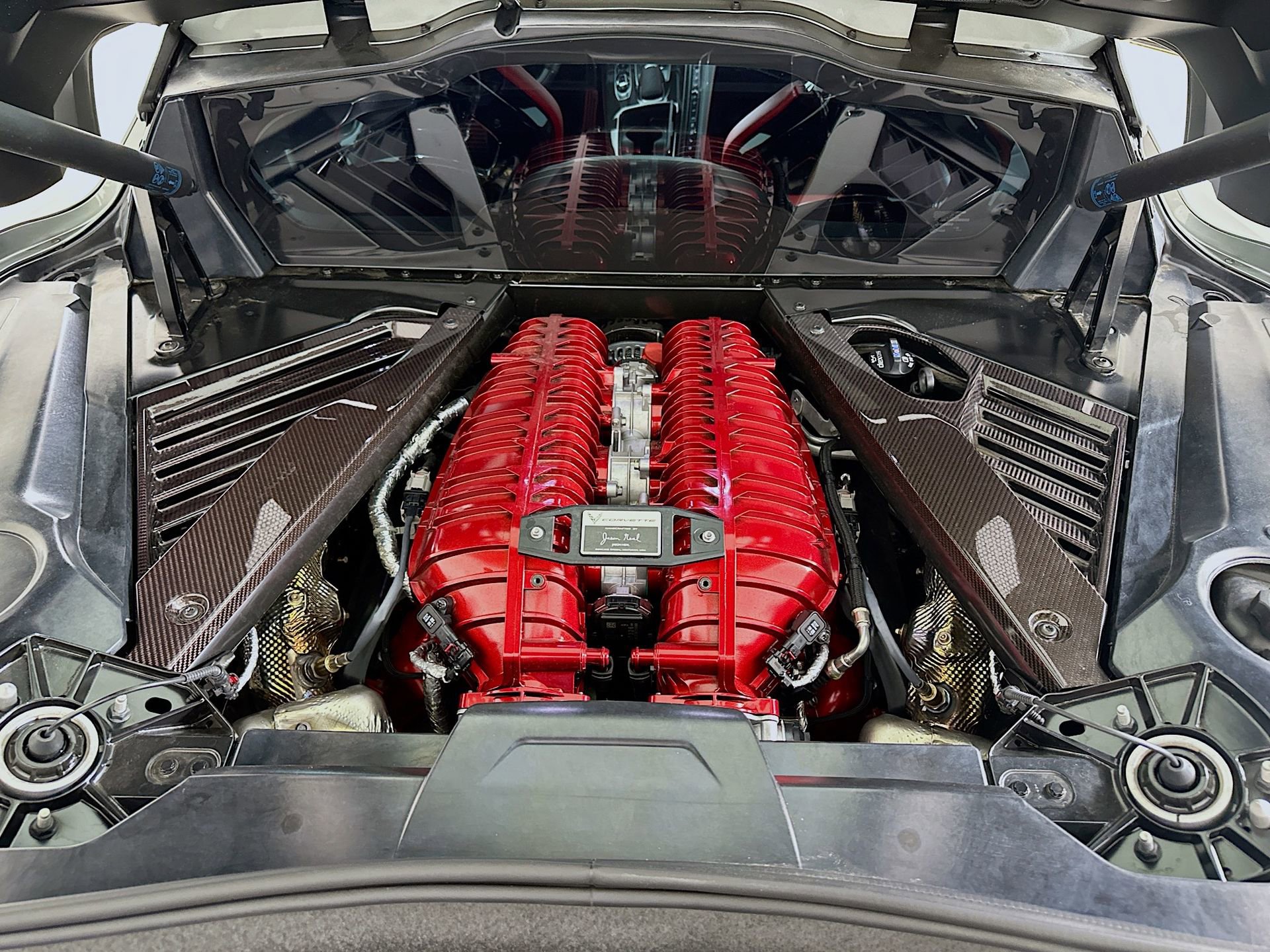 Used 2023 Chevrolet Corvette Z06 w/ Z07 Performance Package RWD image 29