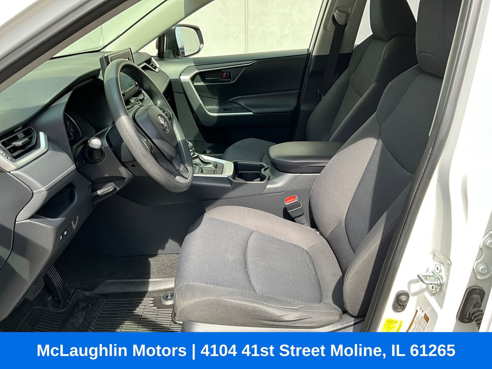 Used 2019 Toyota RAV4 LE w/ All Weather Liner Package AWD/4WD image 2