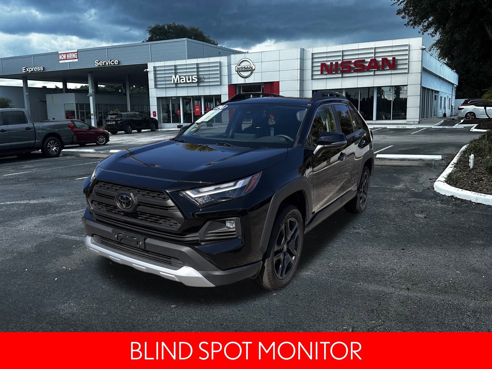 Used 2024 Toyota RAV4 Adventure image 9