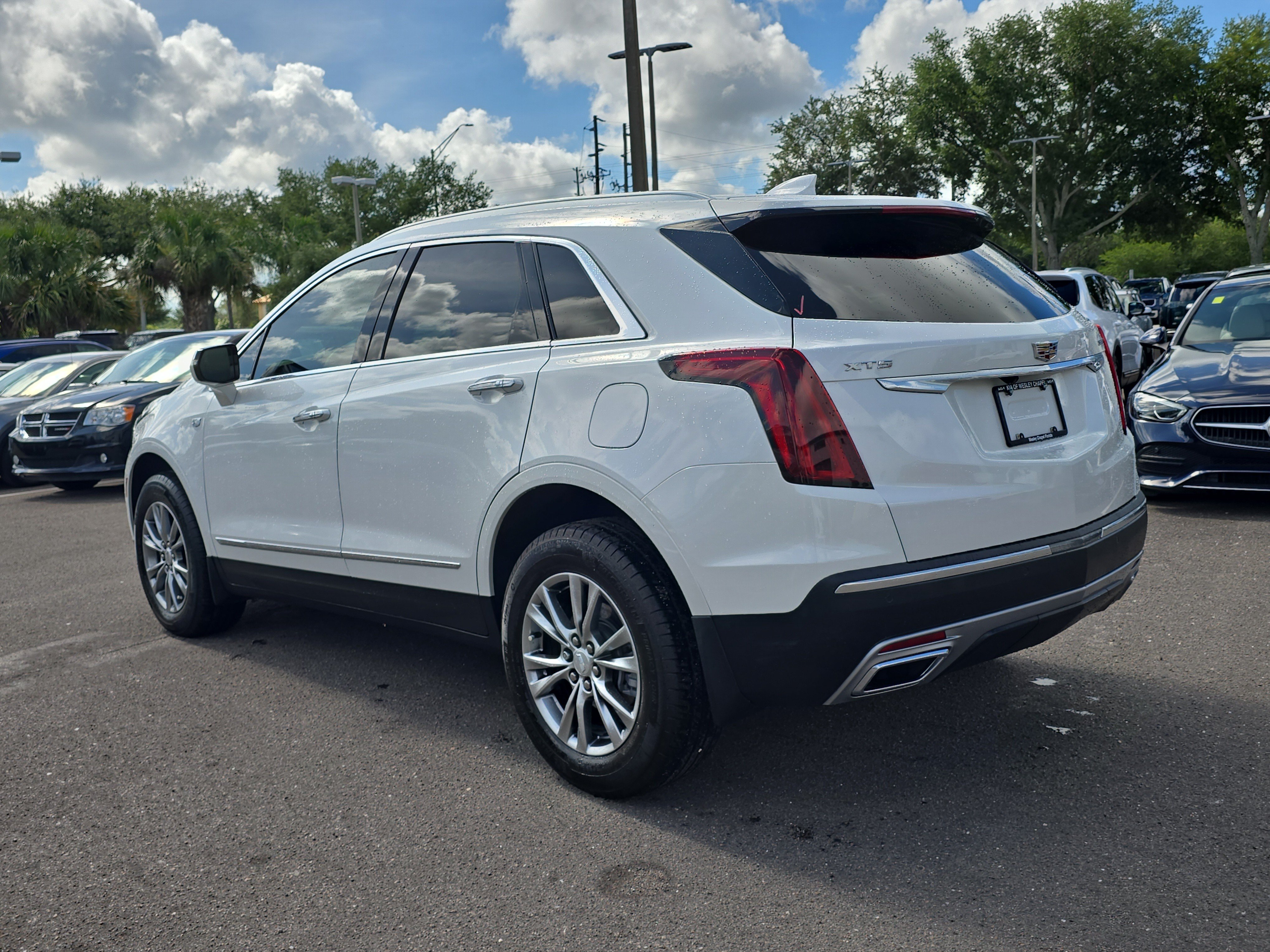 Used 2022 Cadillac XT5 Premium Luxury FWD image 6