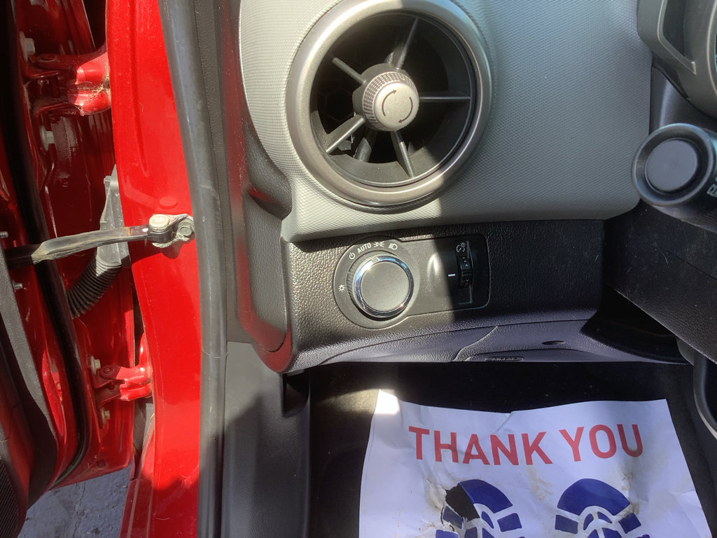 Used 2015 Chevrolet Sonic LT image 12