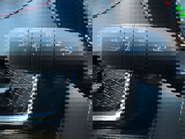 Certified 2025 Acura ADX A-Spec image 29