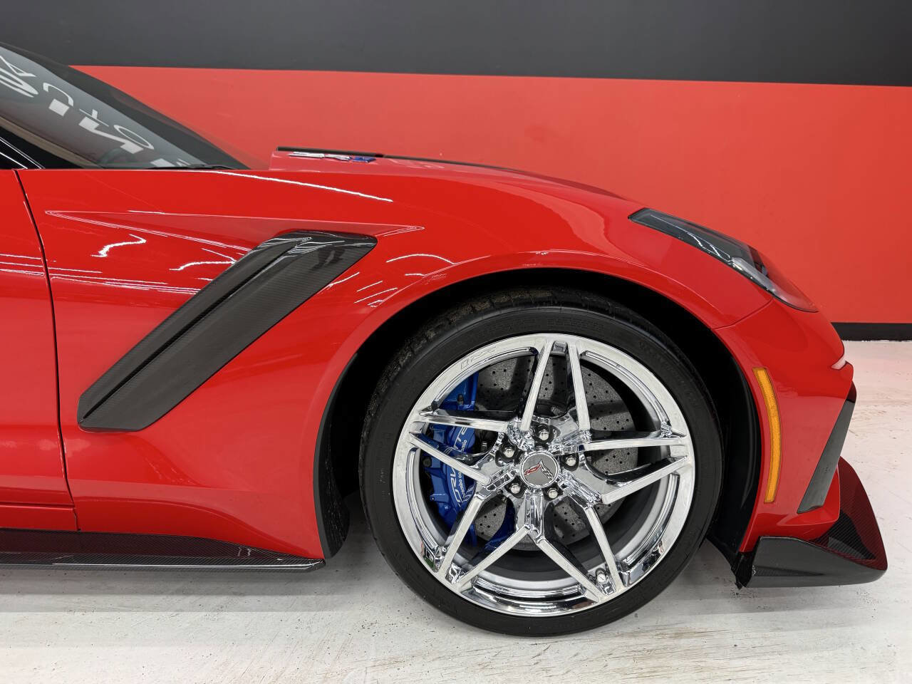 Used 2019 Chevrolet Corvette ZR1 RWD image 40