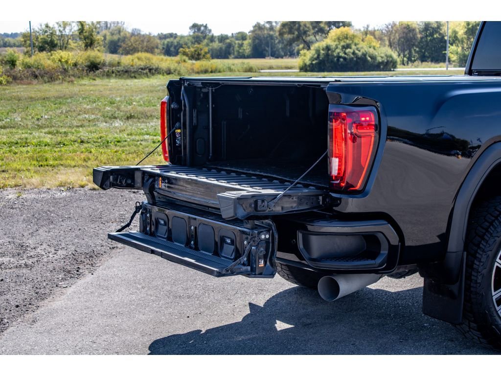 Used 2022 GMC Sierra 2500 AT4 w/ AT4 Premium Plus Package image 14