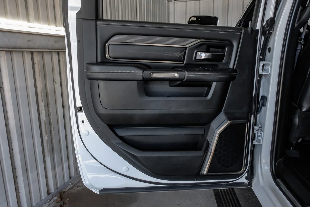 Used 2022 RAM 2500 Limited AWD/4WD image 47