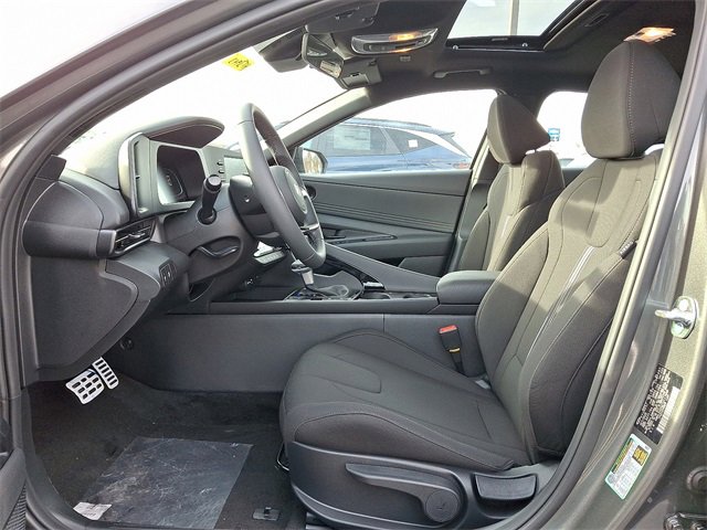 New 2026 Hyundai Elantra SEL Sport image 5